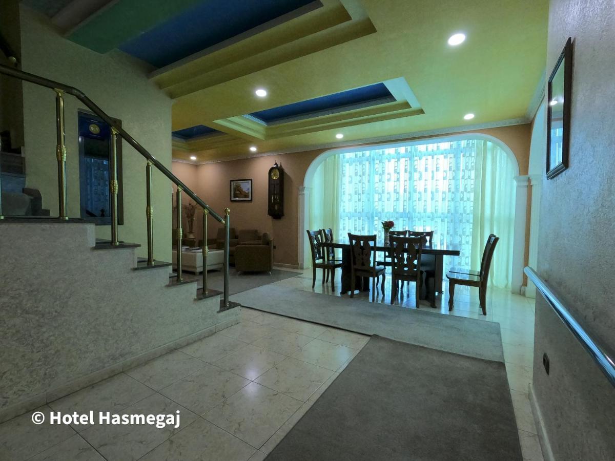 Hotel Hasmegaj Mahall' e Kryethuit Экстерьер фото