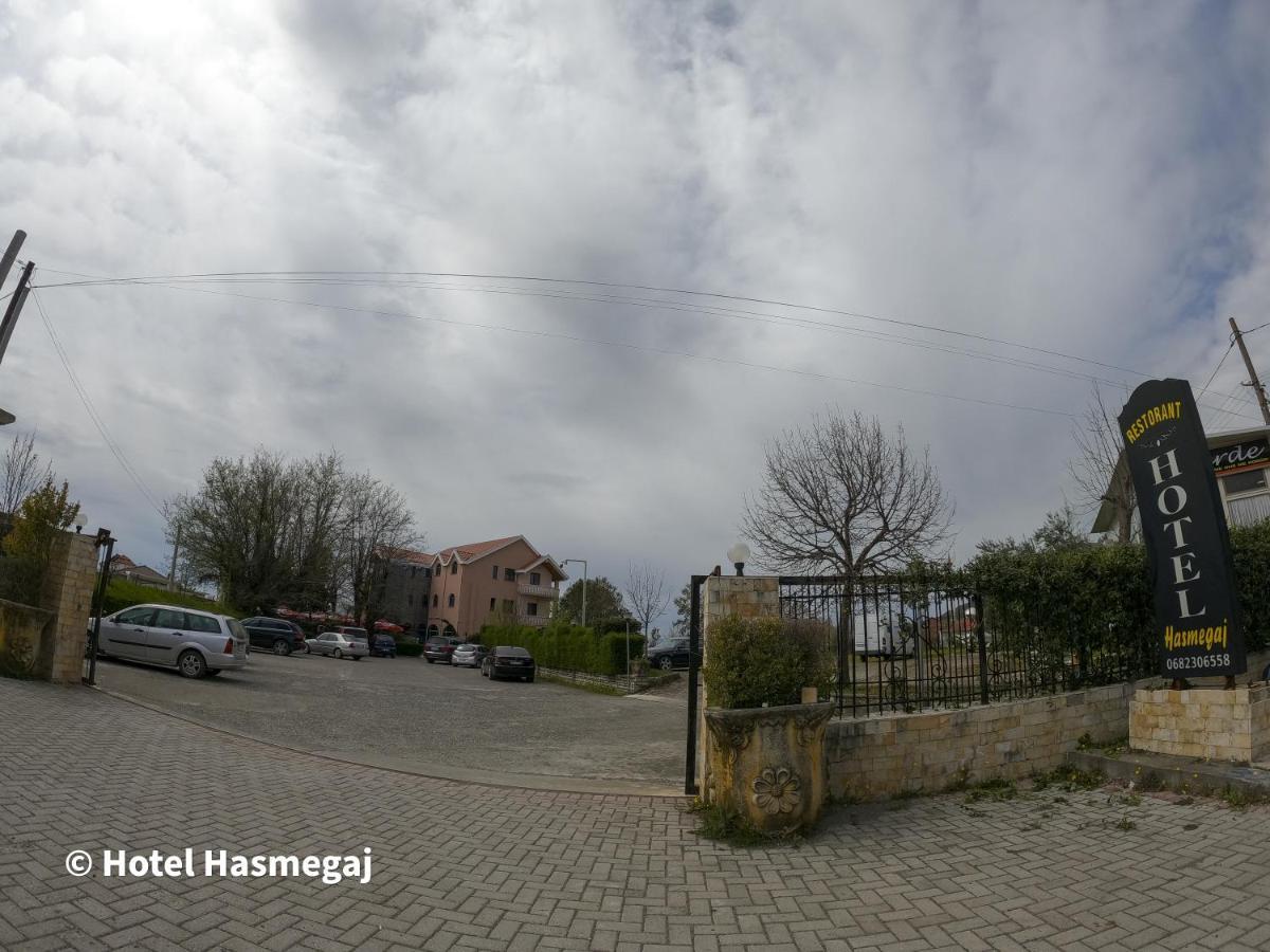 Hotel Hasmegaj Mahall' e Kryethuit Экстерьер фото