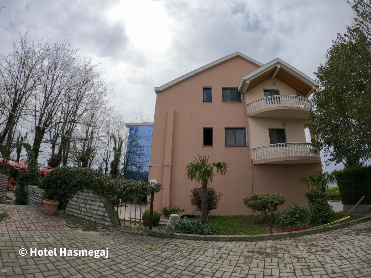 Hotel Hasmegaj Mahall' e Kryethuit Экстерьер фото